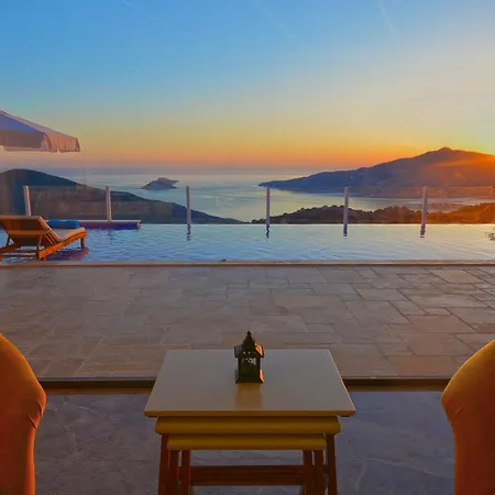 Yuce 2 Villa