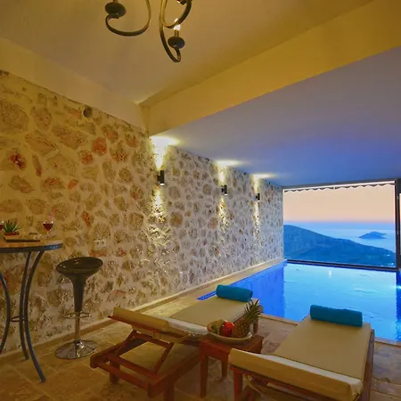 Villa Yuce 2 *